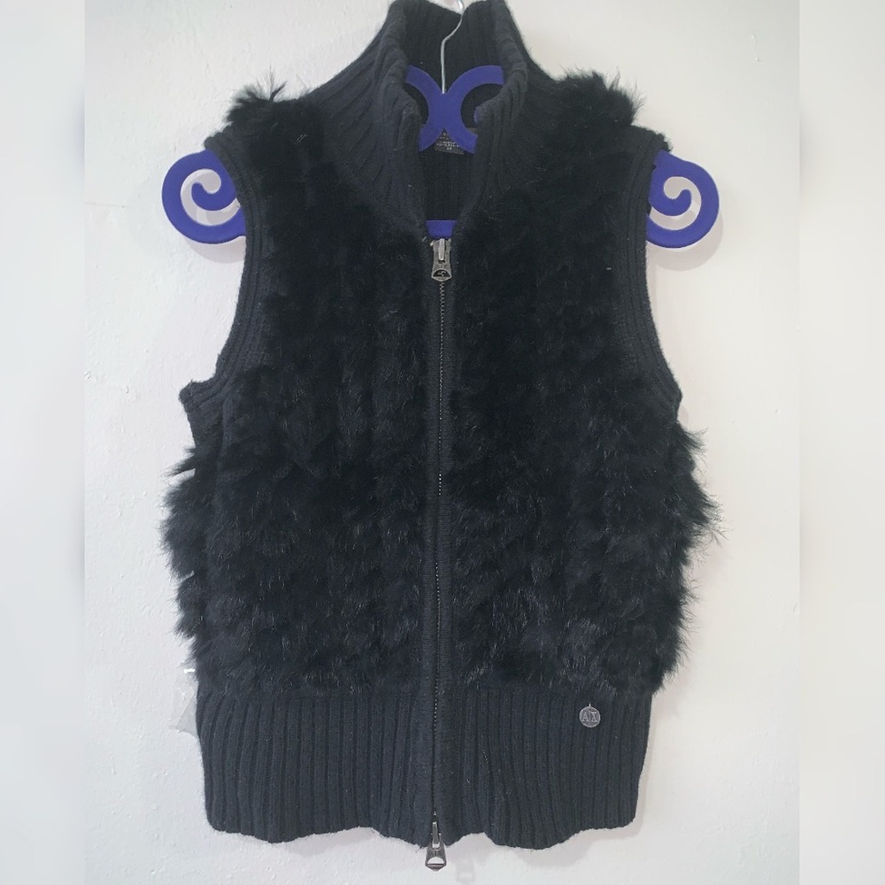 AX vest